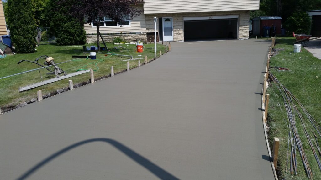 Concrete Driveway Installation Tips for Rural Properties Near Headingley