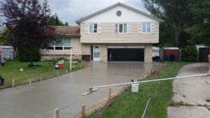 Concrete Driveway Installation Tips for Rural Properties Near Headingley